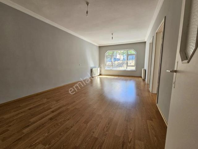 Güçlükaya Mh. Recepdemirci Sk. 3+1 Yapılı Kiralık Daire