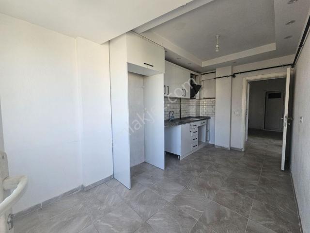 Gümüşçay Mah 2+0 7 Yıllık 75m2 Satılık Daire