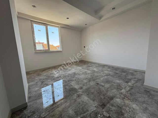 Gümüşçayda 3+1 Sıfır Daire Dırsatı