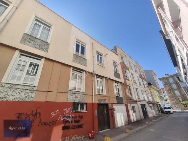 Gümüşay'dan Eskibağlar'da Collesium Arkası Balkonlu 1+1 Kiralık