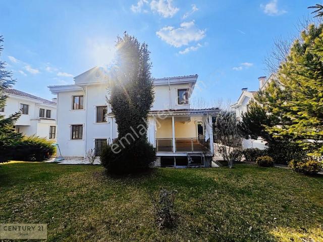 Gümüş Anka Villalarında Satılık Villa