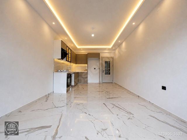GÜMÜŞ'DEN AKÇAY'DA YEPYENİ PROJEDE ÖN CEPHE MÜSTAKİL BAHÇELİ LUX 1+1 DAİRE!