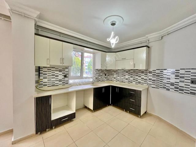 Gümüşden İkizçayda Ön Cephe Doğalgazlı Cam Balkonlu 2+1 Kiralık Daire