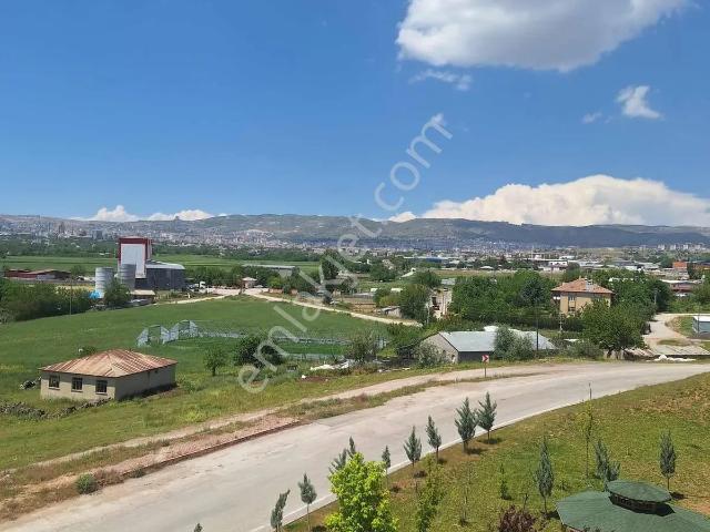 Gümüş Kavak Mahallesinde Satılık Daire