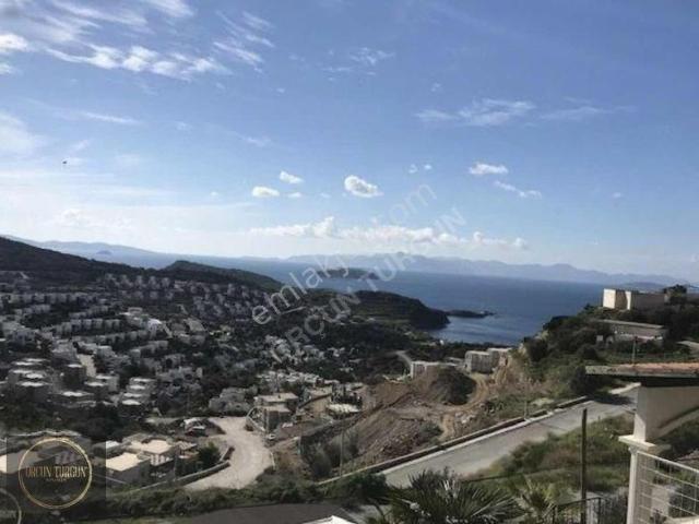 Gümüşlük Yalıkavak Eşsiz Manzaralı Geniş Bahçeli Villa