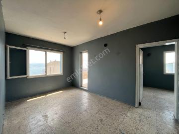 Gümüşpala Pazar Yeri Yakını Deniz Manzaralı Teraslı 2+1 Kiralık