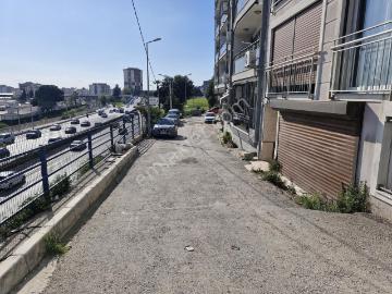 Bayraklı, İzmir ili, Ege Bölgesi