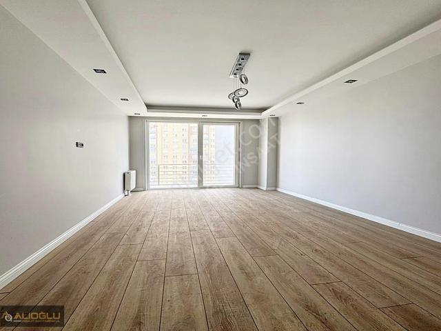 Gümüşpark Sitesinde Masrafsız 1+1 Satılık Daire