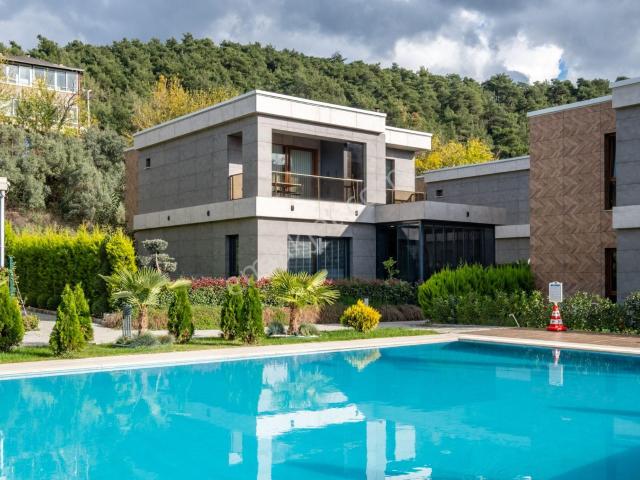 Gümüştepe Dimora Garden| Satılık 4+1 190m² Site İçi Fırsat Villa