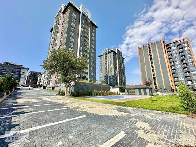 GÜMÜŞ TOWERS'TA HAZIR KİRACILI SATILIK 1+1 DAİRE