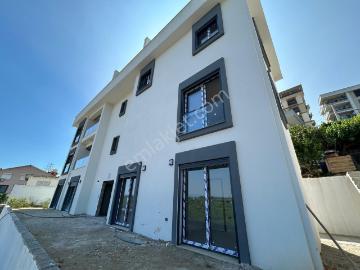 Gümüldürde Çarşı İçinde Sıfır 2+1 Daire