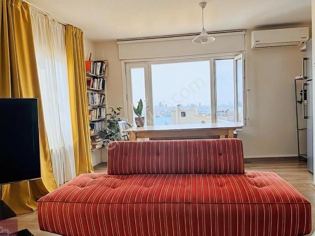 Gümüssuyu Airbnb Ruhsatlı Boğaz Manzaralı Satılık Ferah Daire