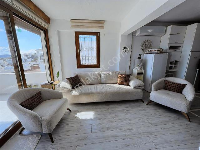 Gümbet Eskiçeşme'de Deniz Manzaralı Satılık 3+1 İkiz Villa