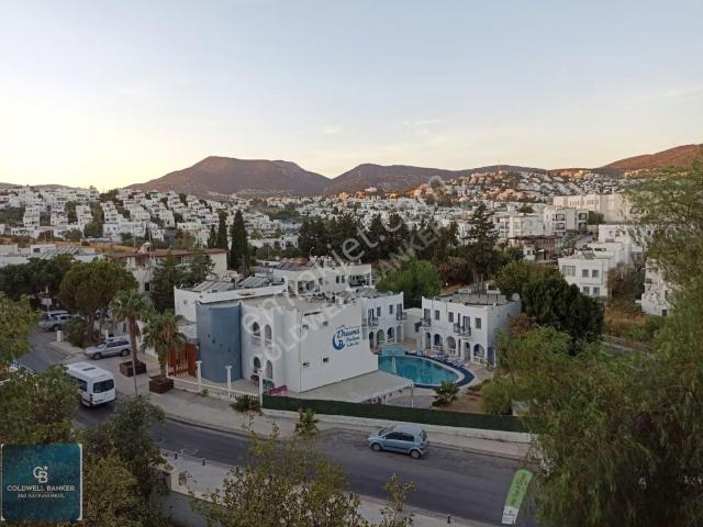 Gümbet Sahile 400 Metre | 404 M² Arsa Üzerinde, 385 M² Müstakil
