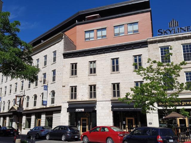 Gummer Building Apartments