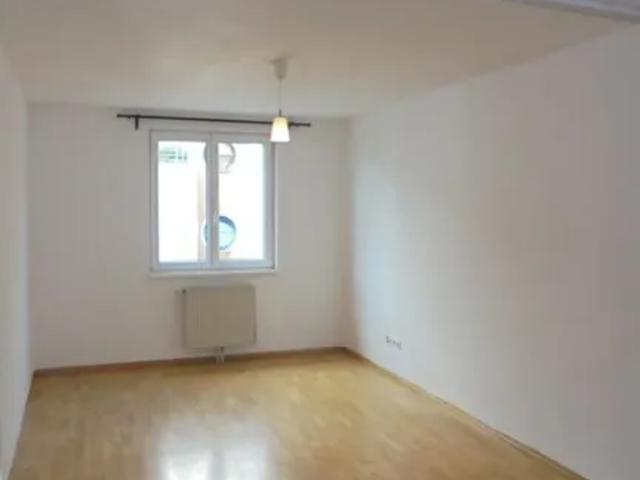 Gumpendorferstraße! Helle Mietgarconniere in gepflegtem Neubau!