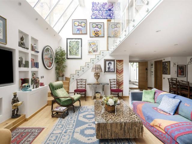 Gunter Grove, London SW10, 3 bed flat to rent, £7,150 pcm | PrimeLocation