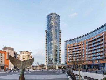 Gunwharf Quays, Portsmouth PO1 2 bed apartment to rent £3,300 pcm £762 pw