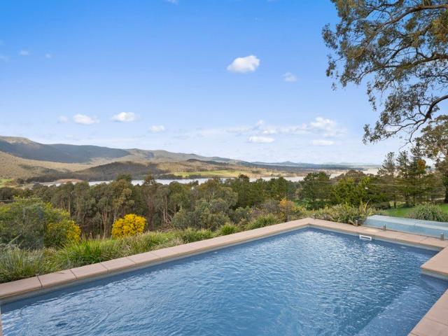 'Gunyahmurra' Luxurious Rural Escape with Unmatched Panoramic Views