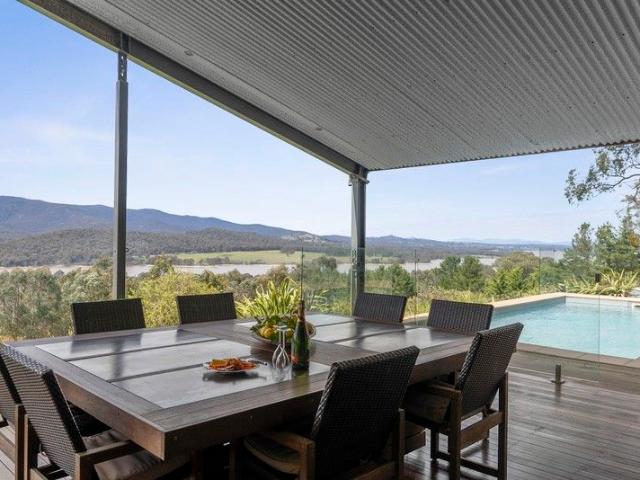 'Gunyahmurra' Luxurious Rural Escape with Unmatched Panoramic Views