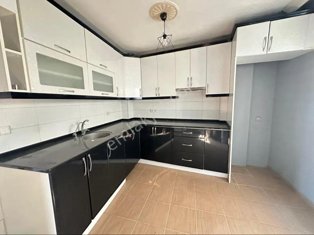 Günaltay Mahallesi Satılık 2+1 Masrafsız Daire