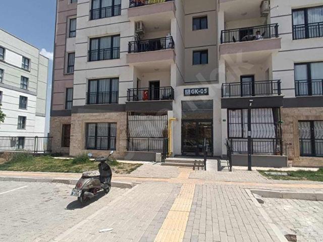 GÜNBEGİ EMLAK GAYRİMENKUL'DEN SATILIK ARAKAT 2+1 DAİRE