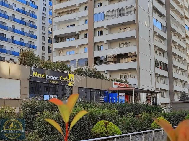 Güncel ! Havuz Cepheli 7/24 Güvenlikli Site İçi, Eşyalı Kiralık 2+1 Daire