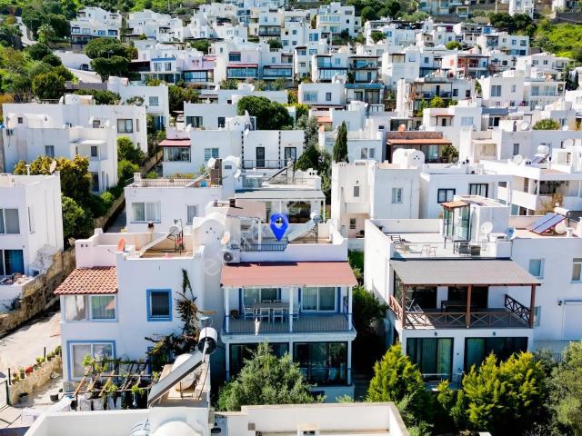 Gündoğan Yalıkent Sitesi 3+1 Kiralık İkiz Villa