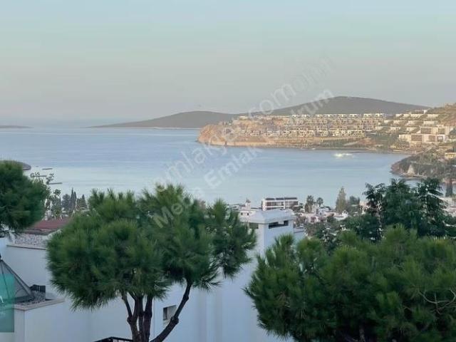 Gündoğan Koyunda Manzaralı Tam Müstakil Masrafsız 3+1 Villa