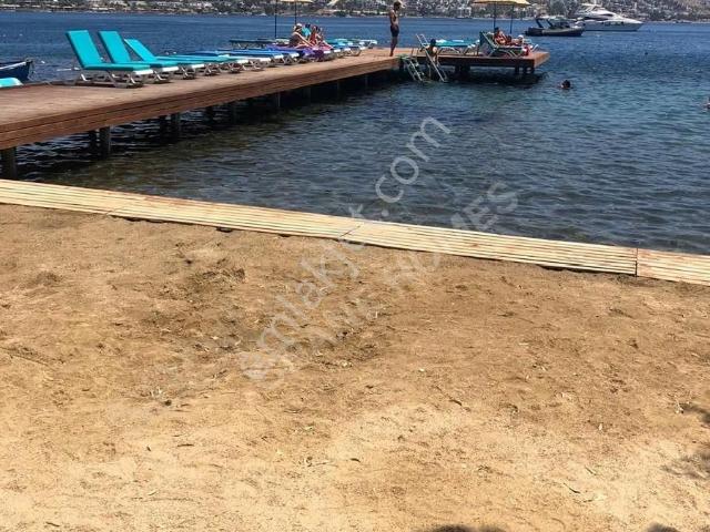 Gündoğan Plajlı Ve İskeleli Sitede Bakımlı Full Eşyalı
