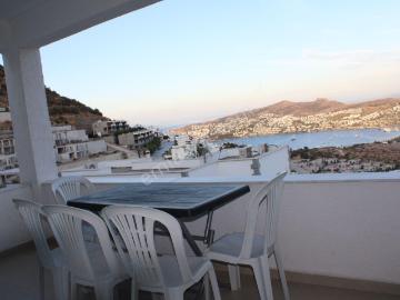 Gündoğanda Kiralık Full Eşyalı Manzaralı Site İçinde 2+1 Daire
