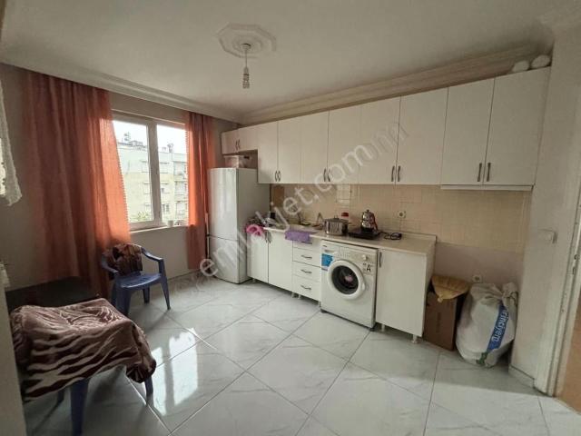 Gündoğdu Mahallesinde Kiralık: Ferah Ve Kullanışlı 2+1 Daire!