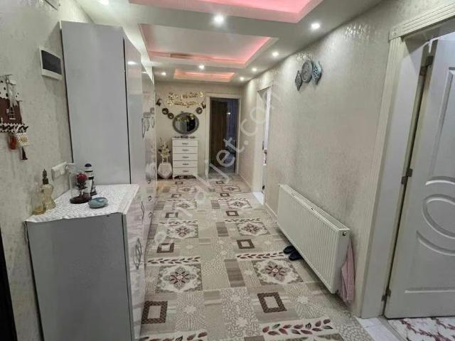 Güneş Mahallesi'nde Cadde Üzerinde Satılık 3+1 Daire