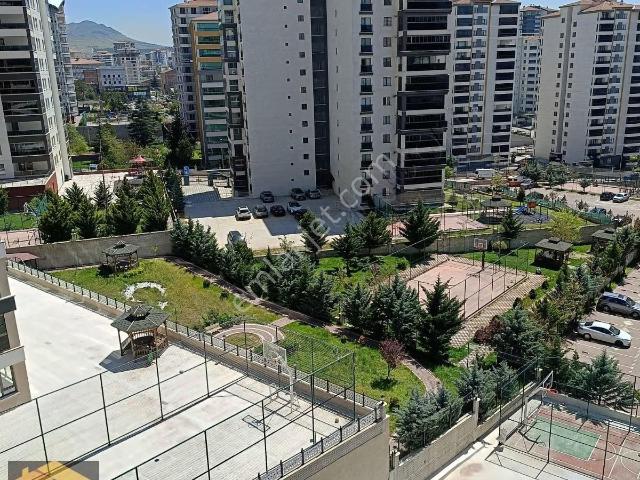 Güneşevler Çok Katlılarda Sıfır 3+1 Site Dairesi