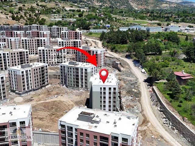 GÜNEŞEVLER'DE MÜKEMMEL KONUMDA ARA KAT SATILIK 3+1 DAİRE