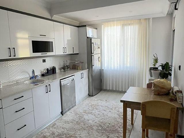 GÜNEŞ EMLAKDAN SATILIK 3+1 DİARE