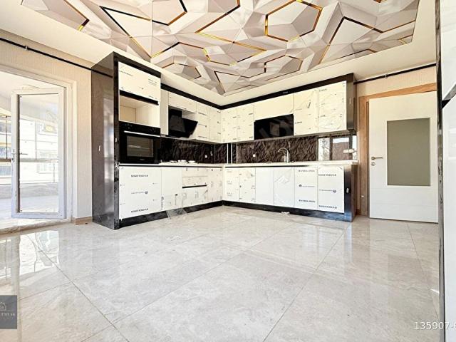 GÜNEŞ EMLAK*ULTRA LÜKS SİTE İÇERİSİNDE KATTA 3+1 SATILIK DAİRE