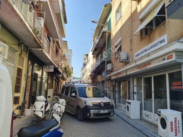 Güneş Gayrimenkul`den Çarşı İçerisinde Teraslı Arakat 3+1
