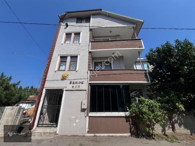 Güneşler'de Satılık Geniş Ve Ferah 3+1 Daire 156 M²