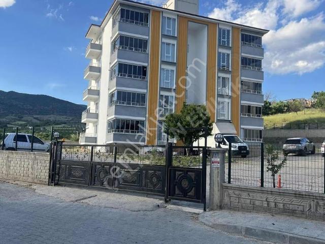 Güneşli Mah. Site İçerisinde Satılık 3+1 Daire