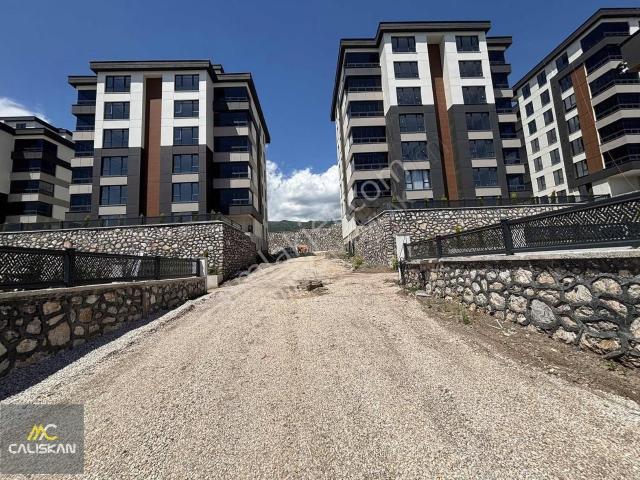 Güneşli Mahallesi Satılık 4+1 Konut