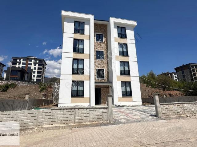 Güneşli Mahallesinde 1+1 Ultra Lüks Satılık Daire | Vadi Emlak