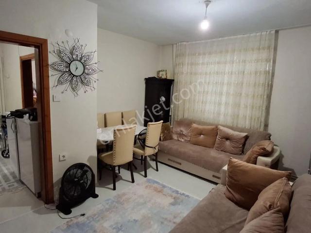 Güneşli Meydana Yakın Satılık 2+1 Daire