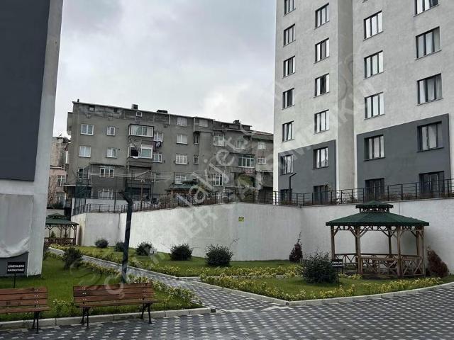 Güneşli Homes Sitesinde Kiralık 3,5+1 120 M2 Daire 8. Kat