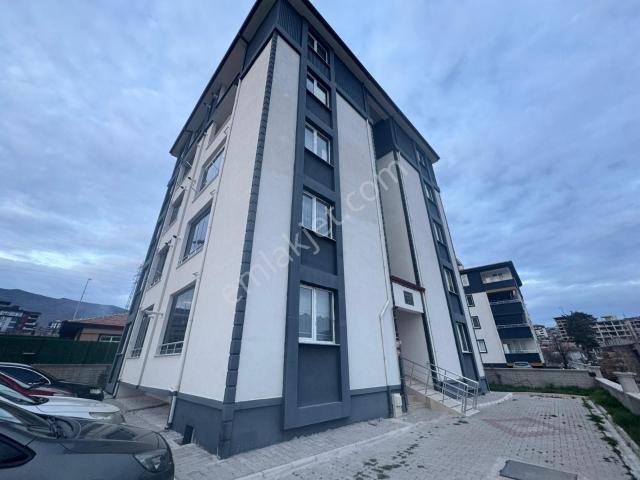 Güneşli'de Lüks Site İçerisinde 1+1 Eşyalı Balkonlu Kiralık