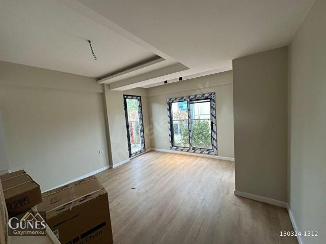GÜNEŞ'TEN VALİ RAHMİ KARŞISI 2+1 70M 2.KAT ASANSÖR BALKON O.PARK