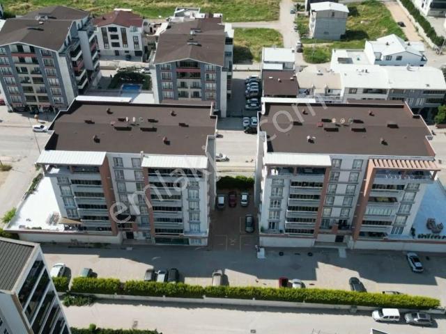 Güneştepe Çamlık Caddesi Üzerinde 6+2 Dubleks
