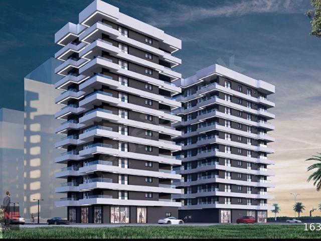 GÜNEY PALAS SİTESİ B BLOKTA SAHİLDE DENİZ MANZARALI 3+1 LÜKS DAİRE
