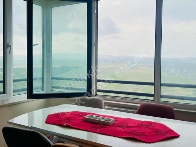 Güney Park 1'de Satılık 3+1 Daire, 150m², 14. Kat