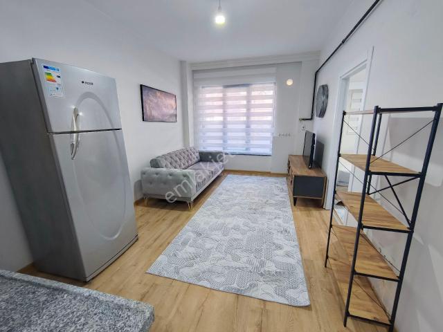 Güneyden Ful Sıfır Eşyalı 1+1.55m2 Bahçe Katı Daire